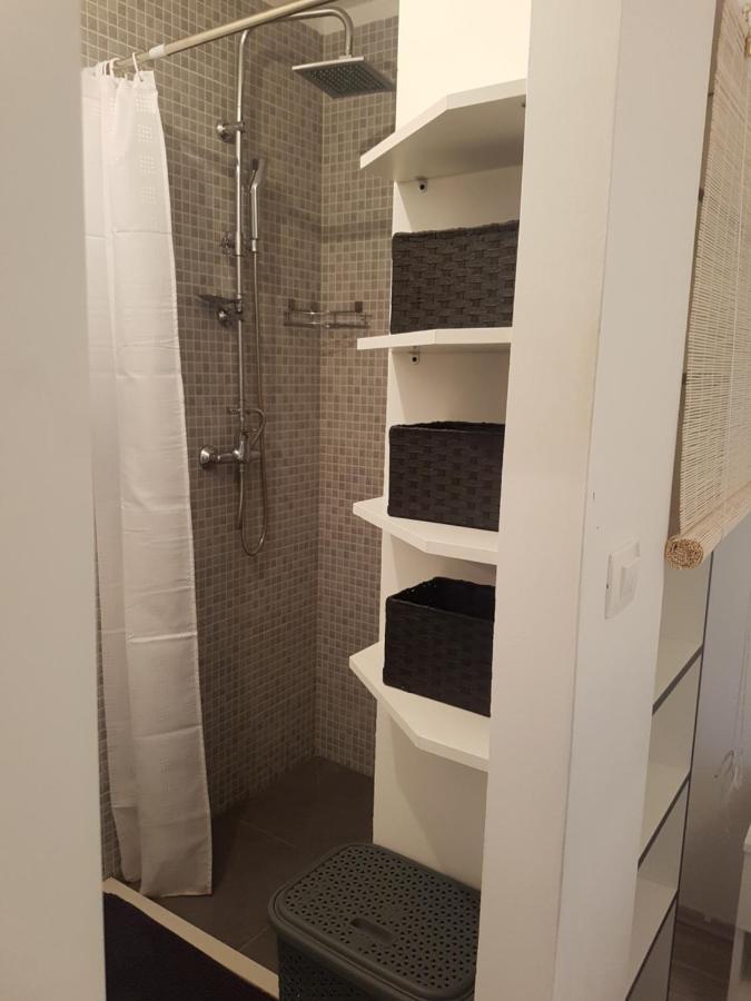 Ostrvica Apartment Mari מראה חיצוני תמונה