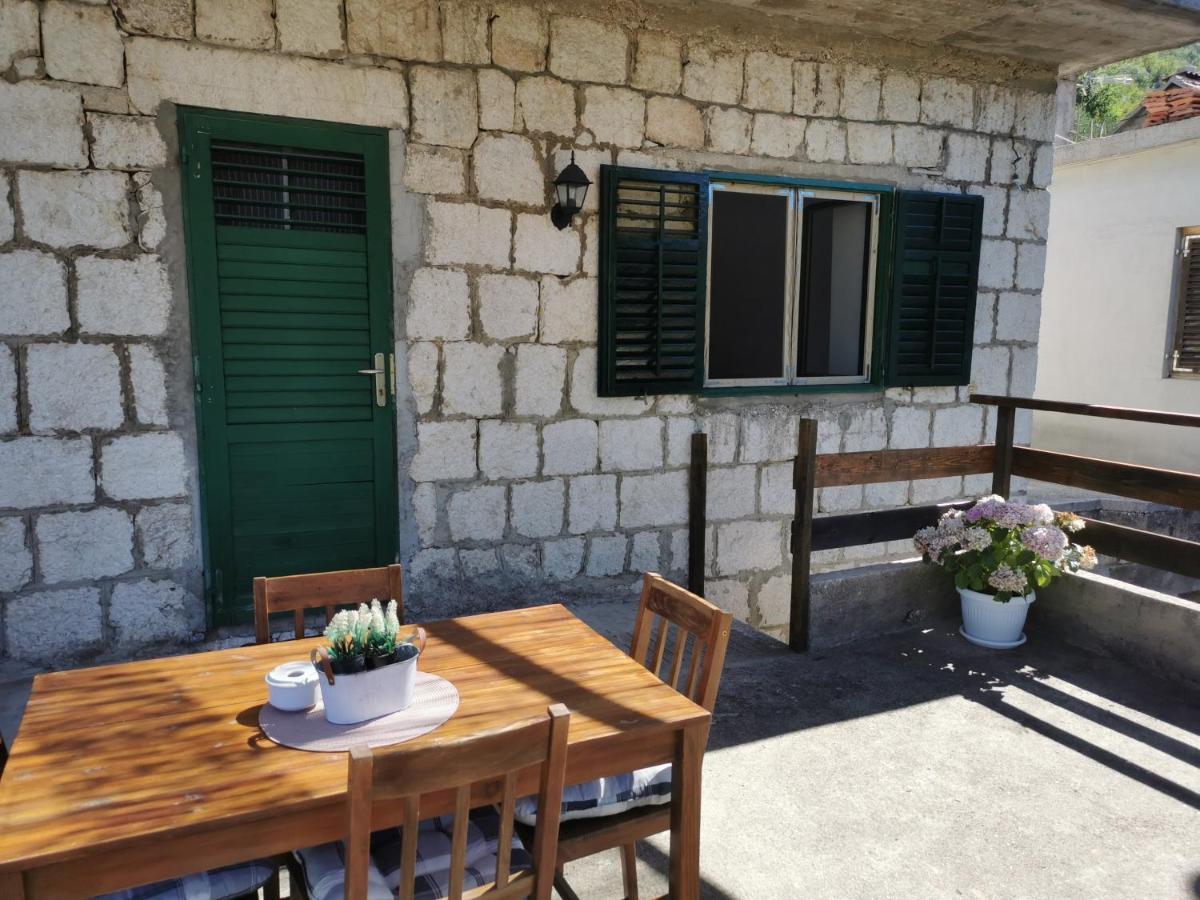 Ostrvica Apartment Mari מראה חיצוני תמונה