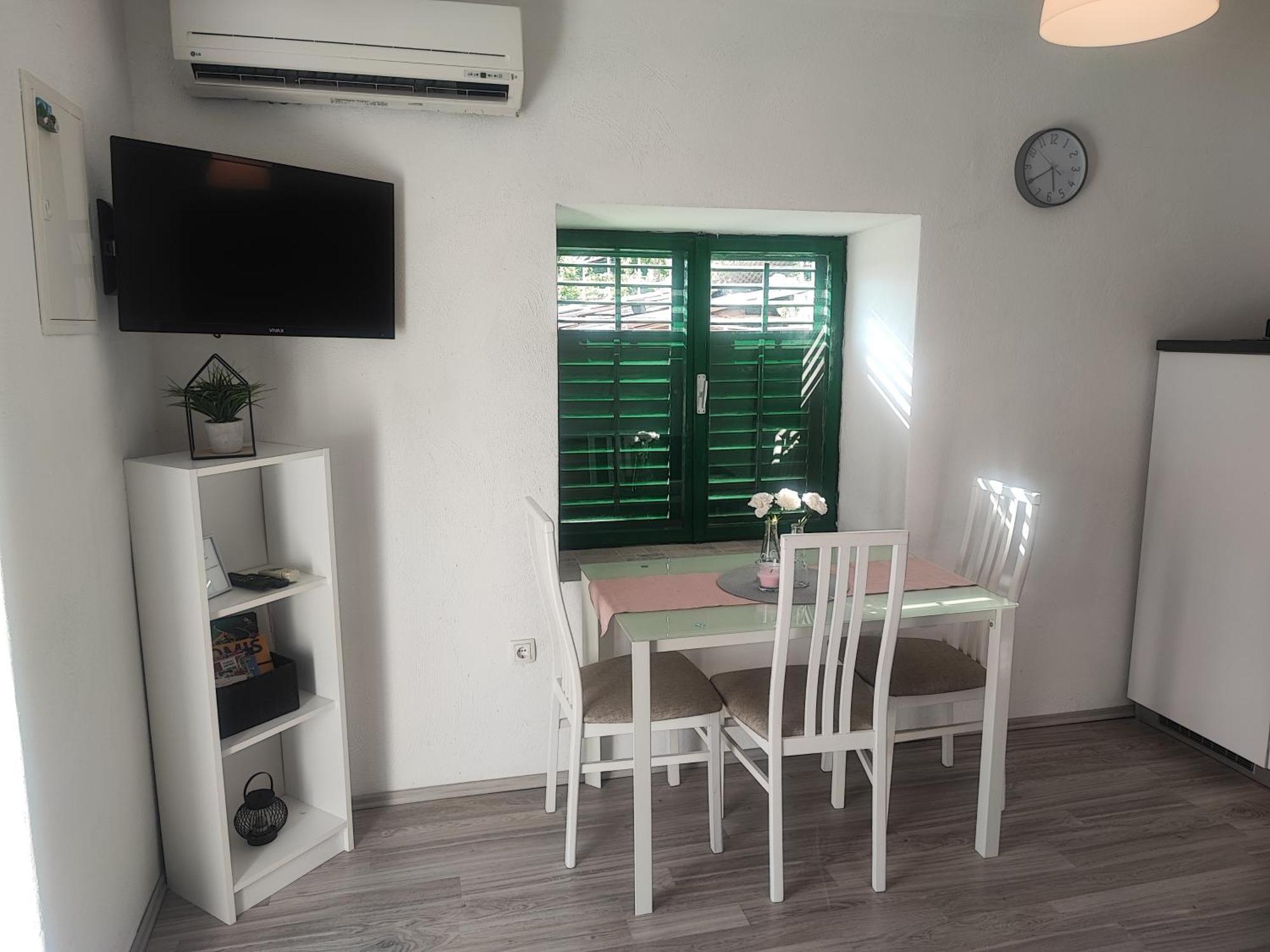 Ostrvica Apartment Mari מראה חיצוני תמונה
