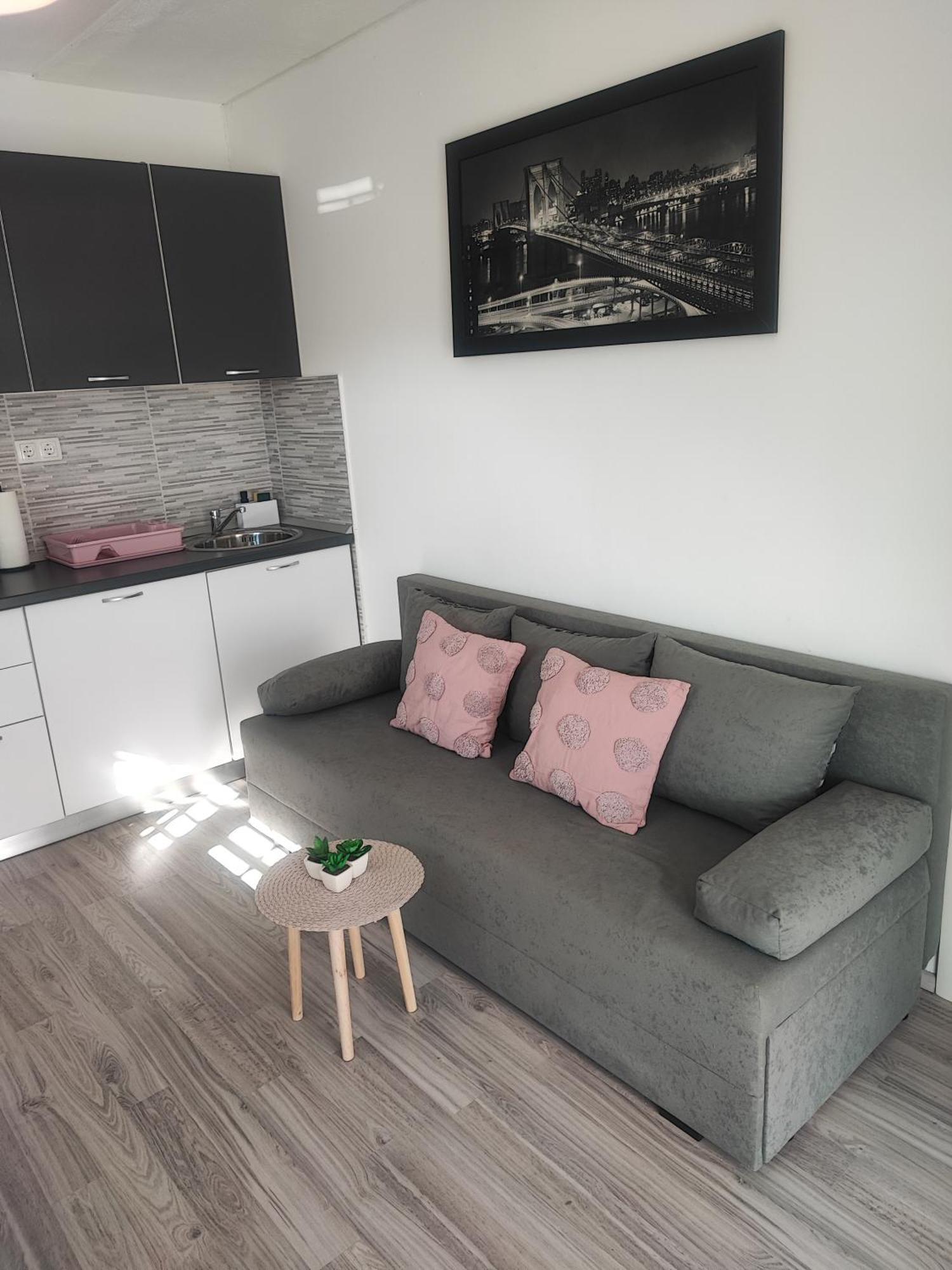 Ostrvica Apartment Mari מראה חיצוני תמונה